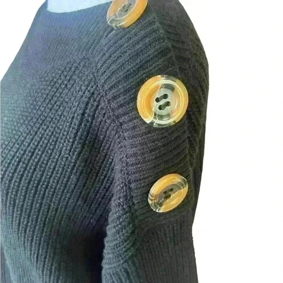 For the Republic ladies black sweater Medium crew neck with large button design - Picture 3 of 6